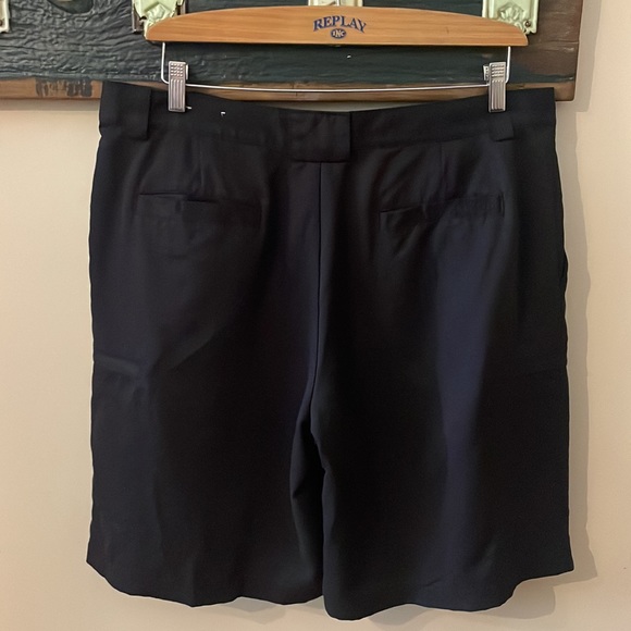 lzod XFG Black Golf Cargo Short Size 36 - Picture 9 of 13